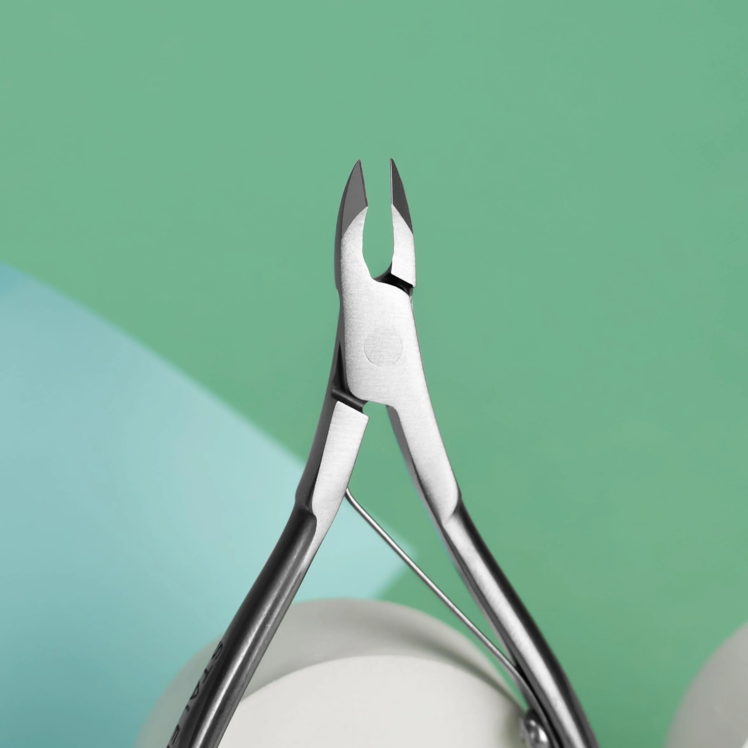 STALEKS PRO by Natury Nails Pinza professionale per cuticole 5 mm. Acciaio inossidabile. Classic 12-5