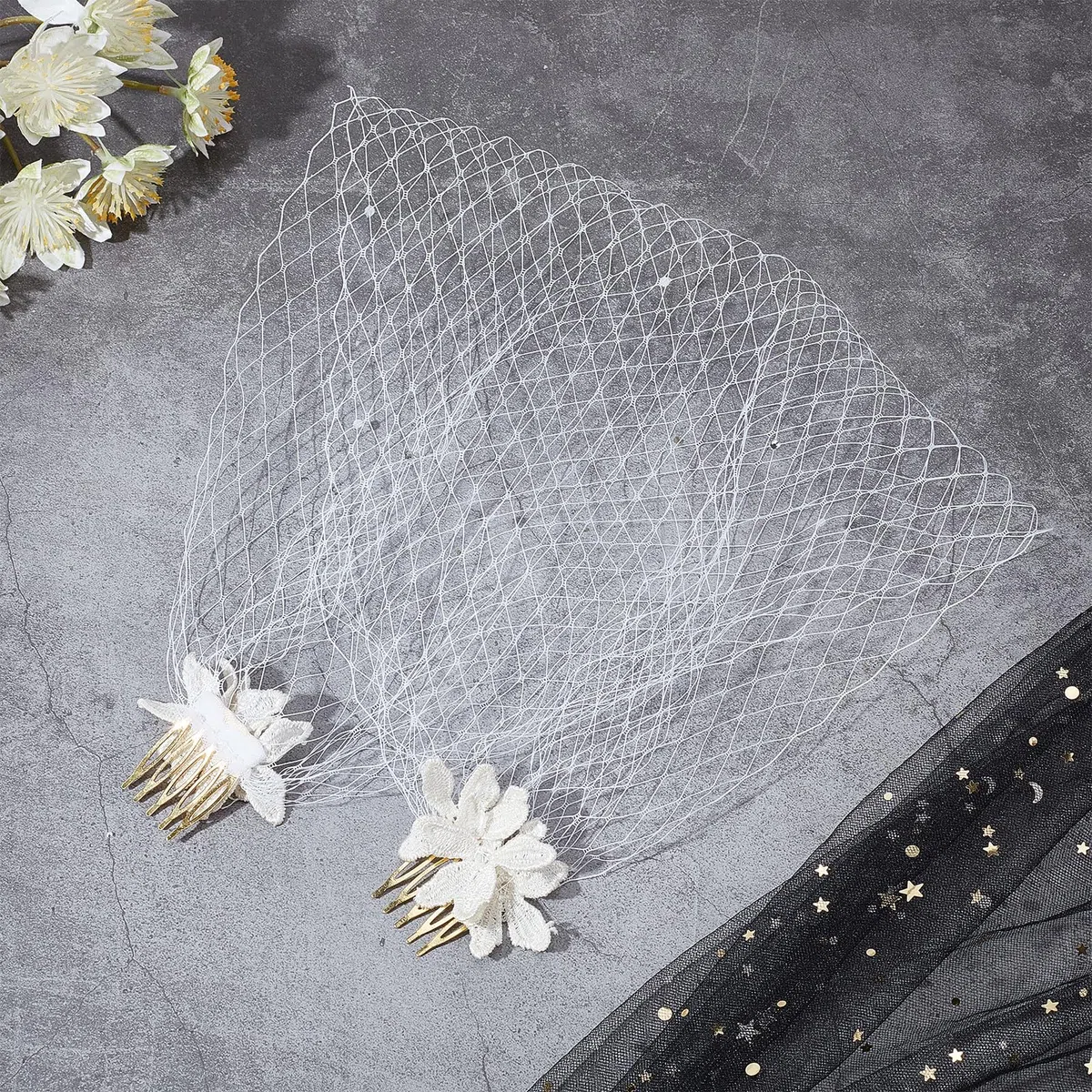 NICENEEDED Pettine per Capelli In Tulle Birdcage Veil, Velo Da Sposa con Applicazioni In Pizzo con Pettini per La Decorazione Del Tea Party, Fascinator per Velo Da Sposa con Fiori Antiscivolo