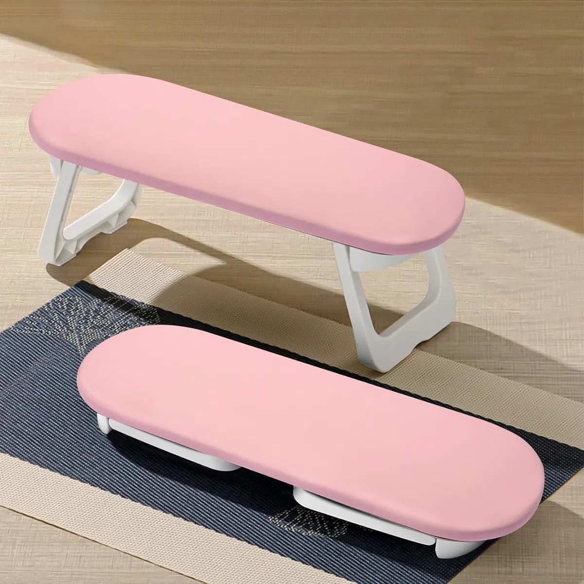 ANRUI Poggiamano per Unghie, Poggia Mani per Unghie in Pelle PU con Supporto Pieghevole, Cuscino Manicure Estetista, Cuscino per Unghie Antiscivolo per Nail Art, Rosa